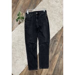 American Eagle 2 Regular Black Strigid Distressed Whiskered High-Rise Mom Jeans